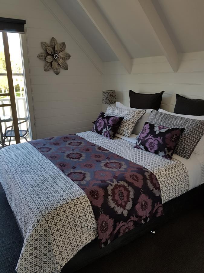 Creek Cottage Bed And Breakfast Traralgon Εξωτερικό φωτογραφία