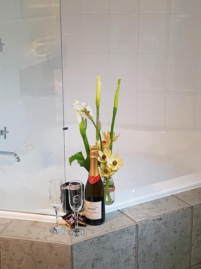 Creek Cottage Bed And Breakfast Traralgon Εξωτερικό φωτογραφία